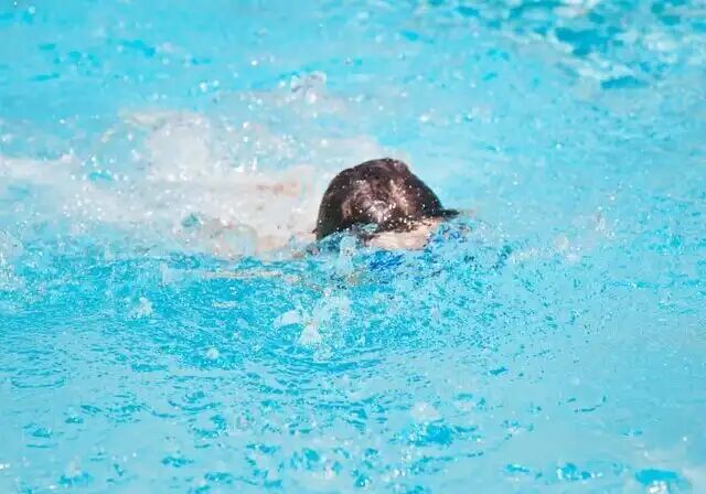 پسر بچه ۹ ساله در خرمشهر غرق شد پسر بچه ۹ ساله در خرمشهر غرق شد