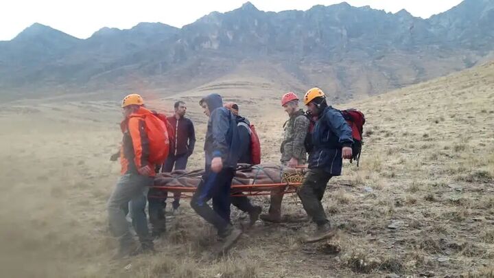 سقوط کوهنورد ۳۵ ساله از قله شهباز