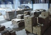 ضبط ۵۰۰۰ بسته کاغذ قاچاق در کرج