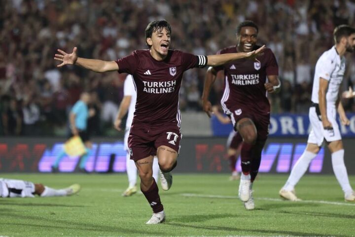 رونمایی از دومین خرید جدید و عجیب استقلال! رونمایی از دومین خرید جدید و عجیب استقلال!