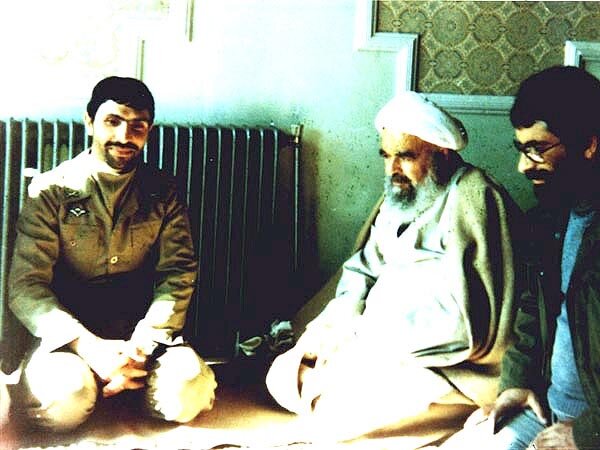 شهید «آیتالله صدوقی»؛ محراب یزد آن روز، خونین چون شفق بود...