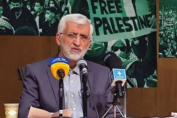 ۸ سال رکود با مذاکره آقایان بر کشور تحمیل شد ۸ سال رکود با مذاکره آقایان بر کشور تحمیل شد