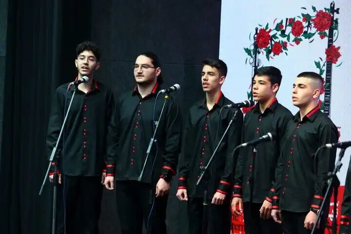 اختتامیه اولین جشنواره سرود فجر شهریور برگزار میشود اختتامیه اولین جشنواره سرود فجر شهریور برگزار میشود