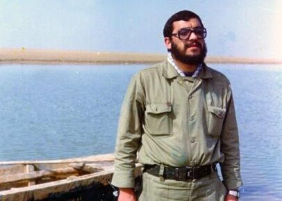 نصیحتها شروع شد؛ «آدم نظامی مرد زندگی نیست» نصیحتها شروع شد؛ «آدم نظامی مرد زندگی نیست»