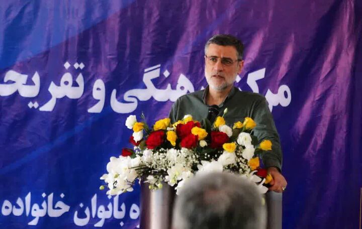 ۷۰ درصد جامعه هدف بنیاد شهید و امور ایثارگران بانوان هستند ۷۰ درصد جامعه هدف بنیاد شهید و امور ایثارگران بانوان هستند