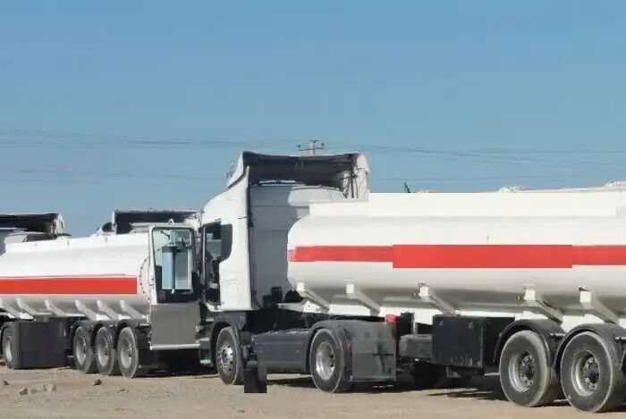 ۵۸ هزار لیتر سوخت قاچاق در خراسان جنوبی توقیف شد ۵۸ هزار لیتر سوخت قاچاق در خراسان جنوبی توقیف شد