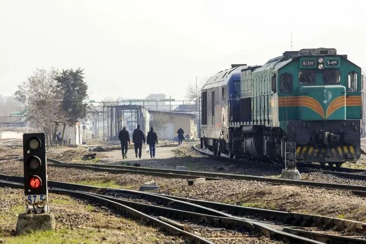 نخستین محموله صادراتی ریلی از بندرکاسپین به روسیه صادر شد نخستین محموله صادراتی ریلی از بندرکاسپین به روسیه صادر شد