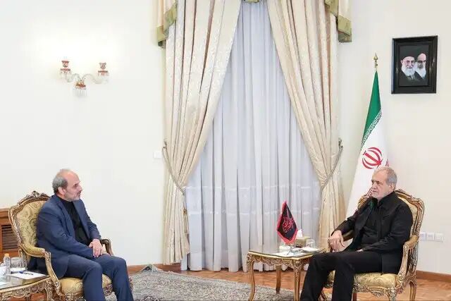 جبلی به دیدار پزشکیان رفت جبلی به دیدار پزشکیان رفت