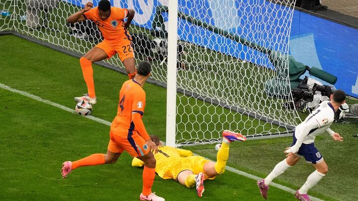 صعود سهشیر به فینال با کامبک رویایی صعود سهشیر به فینال با کامبک رویایی