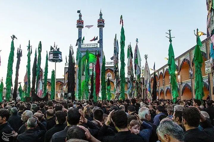 آیین سنتی «علم برداری» در مهریز آیین سنتی «علم برداری» در مهریز