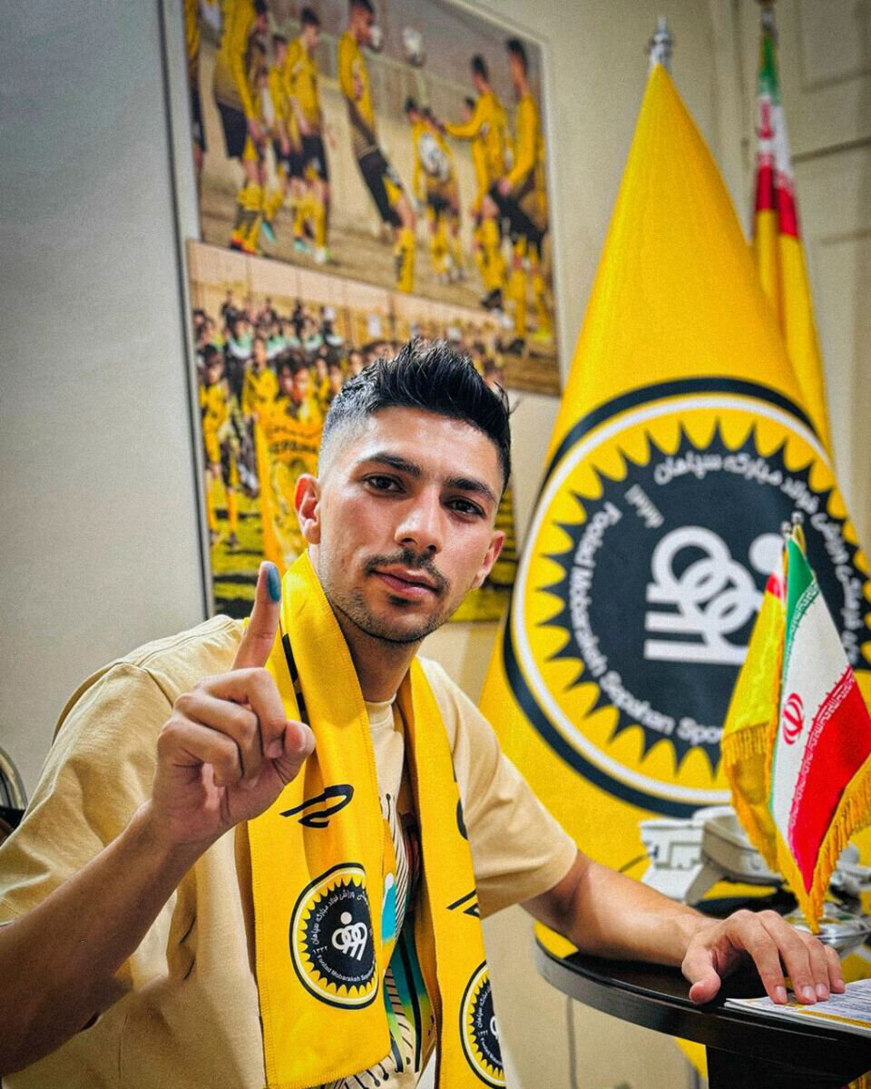 هایجک بزرگ زردها از سرخها