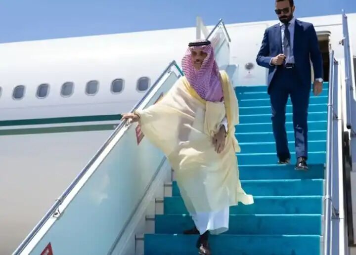 وزیر خارجه عربستان وارد ترکیه شد وزیر خارجه عربستان وارد ترکیه شد