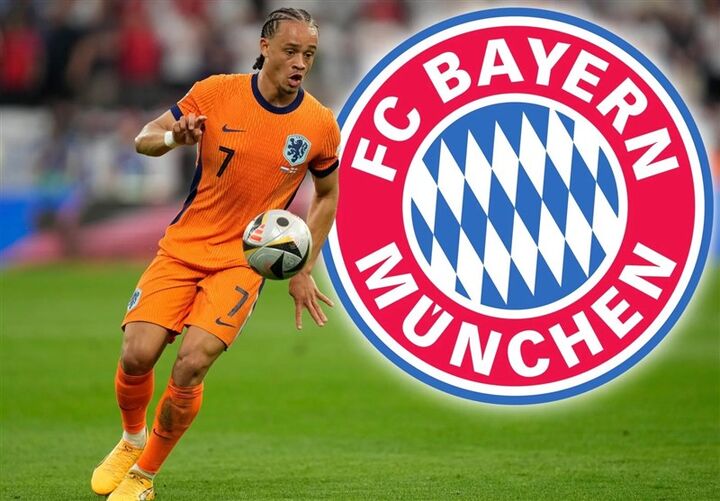 بایرن مونیخ به جذب سیمونز نزدیکتر شد بایرن مونیخ به جذب سیمونز نزدیکتر شد