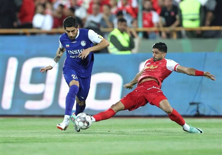 گل گهر یک وینگر استقلالی جذب کرد گل گهر یک وینگر استقلالی جذب کرد