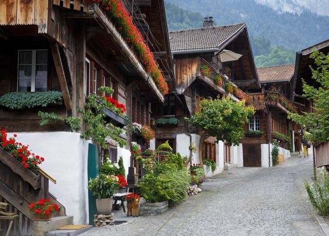 تونل توحید، یکی از مکانهای زیبای جهان