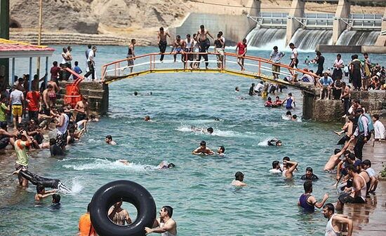 هشدار به شناگران در آبهای آلوده/ خطر انتقال بیماریهای عفونی هشدار به شناگران در آبهای آلوده/ خطر انتقال بیماریهای عفونی