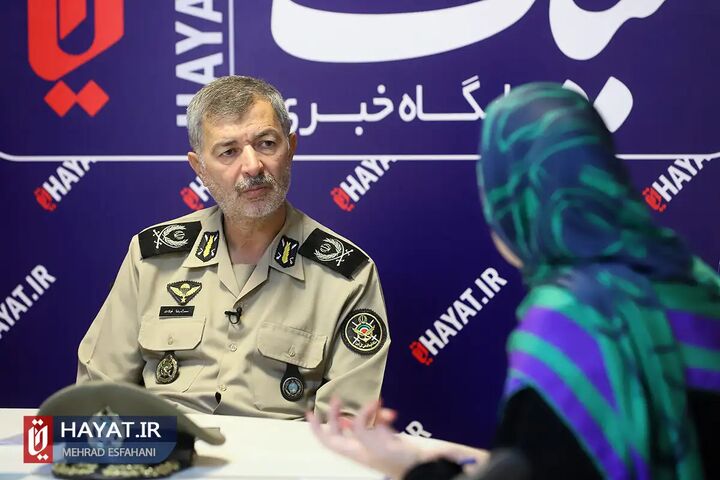 پیکر شهید سامیمقام و 6 تن از همراهانش با دست، پا و چشم بسته پیدا شد پیکر شهید سامیمقام و 6 تن از همراهانش با دست، پا و چشم بسته پیدا شد