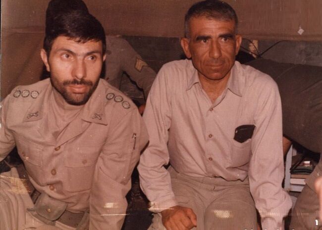 امیر سرلشکر شهید «سیدمسعود منفرد نیاکی»؛ به عرش شعله، سحر با ستاره باید رفت... امیر سرلشکر شهید «سیدمسعود منفرد نیاکی»؛ به عرش شعله، سحر با ستاره باید رفت...