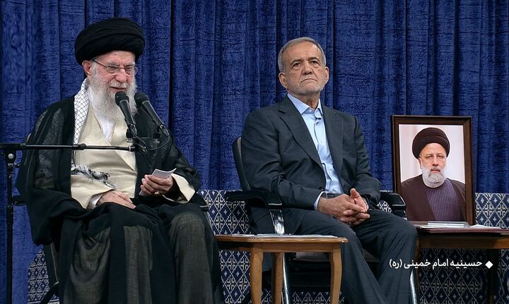 دولت برای مردم با مردم در میان مردم از ظرفیت مردمی استفاده کند دولت برای مردم با مردم در میان مردم از ظرفیت مردمی استفاده کند