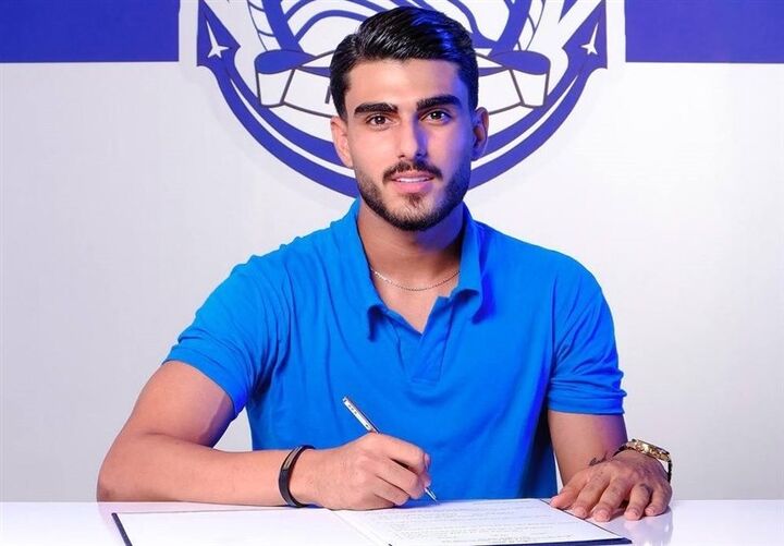 مهاجم پیکان به ملوان پیوست مهاجم پیکان به ملوان پیوست