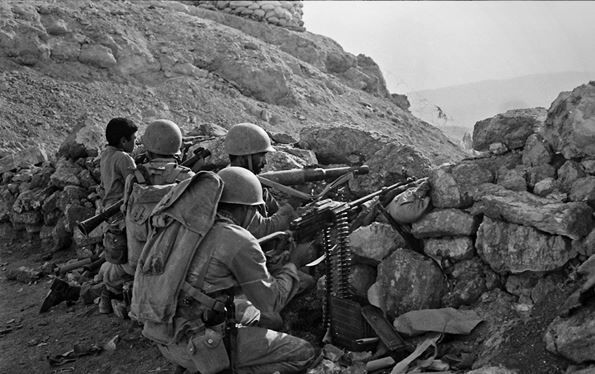 عملیات «والفجر 3»؛ پاکسازی و تصرف ارتفاعات مرزی محور «مهران- دهلران» عملیات «والفجر 3»؛ پاکسازی و تصرف ارتفاعات مرزی محور «مهران- دهلران»