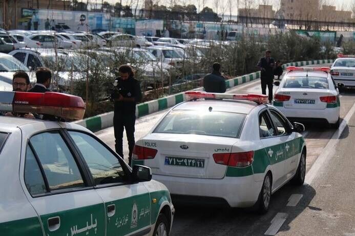 اجرای طرح ضربتی برخورد با عطاریهای غیرمجاز در تهران اجرای طرح ضربتی برخورد با عطاریهای غیرمجاز در تهران