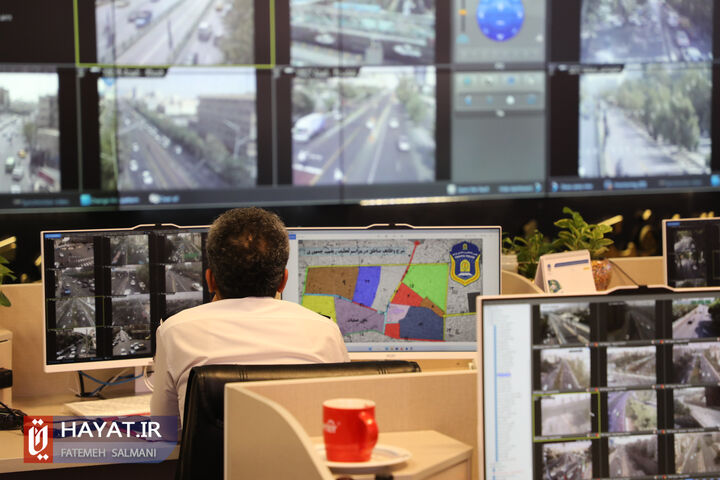 ترافیک در آزاد راه کرج- قزوین ترافیک در آزاد راه کرج- قزوین