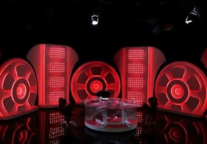 بررسی عملکرد سه ساله وزارت فرهنگ در برنامه سینمایی «هفت» بررسی عملکرد سه ساله وزارت فرهنگ در برنامه سینمایی «هفت»