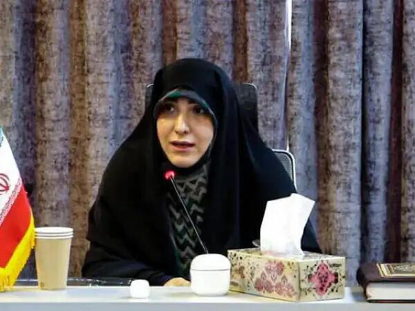 «زینب قیصری» رئیس فراکسیون امنیت انرژی مجلس شد «زینب قیصری» رئیس فراکسیون امنیت انرژی مجلس شد