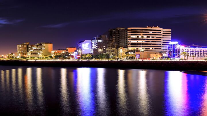 همکاری شرکتهای دانشبنیان در ابرپروژه احداث ۲۷ شهر ساحلی همکاری شرکتهای دانشبنیان در ابرپروژه احداث ۲۷ شهر ساحلی