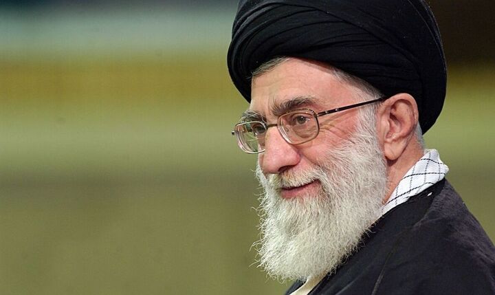 سروده جدید افشین علا درباره عکس پربازدید عینک رهبر انقلاب! سروده جدید افشین علا درباره عکس پربازدید عینک رهبر انقلاب!