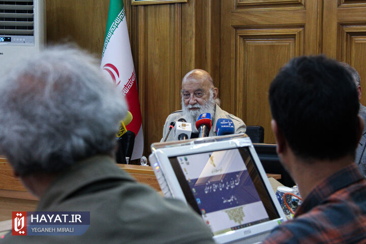 ضرورت تمرکززدایی از تهران/ مسایل در کل کشور تقسیم شود ضرورت تمرکززدایی از تهران/ مسایل در کل کشور تقسیم شود