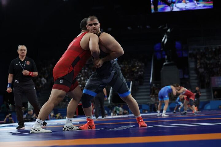 "امین میرزازاده" به مدال برنز رسید "امین میرزازاده" به مدال برنز رسید