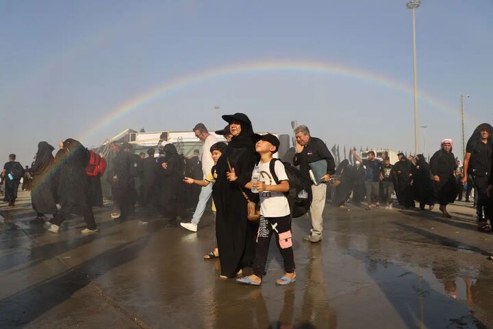 امکان ثبتنام حضوری اتباع خارجی برای شرکت در پیادهروی اربعین فراهم شد امکان ثبتنام حضوری اتباع خارجی برای شرکت در پیادهروی اربعین فراهم شد