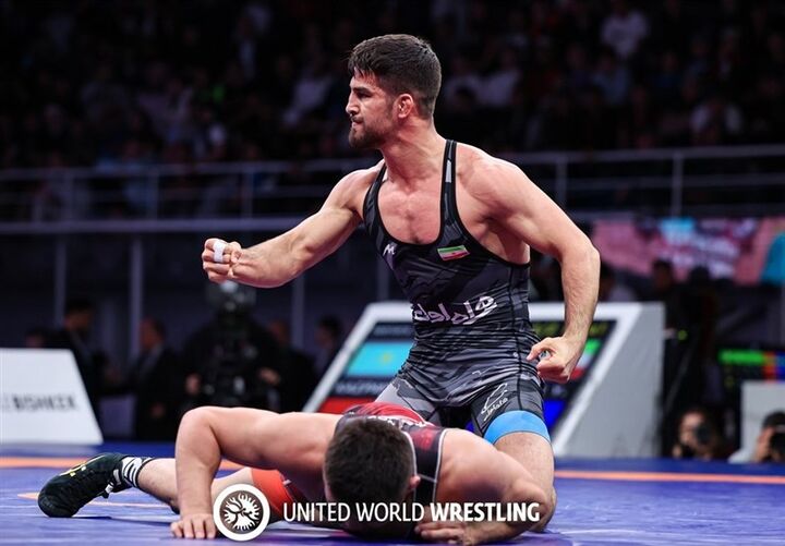 گام بلند امامی در کشتی اول با برتری برابر چامیزو گام بلند امامی در کشتی اول با برتری برابر چامیزو