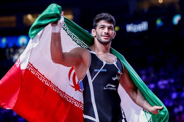 حسن یزدانی، در کنار غلامرضا تختی ایستاد/ ساعی همچنان پرافتخارترین ورزشکار المپیکی ایران حسن یزدانی، در کنار غلامرضا تختی ایستاد/ ساعی همچنان پرافتخارترین ورزشکار المپیکی ایران