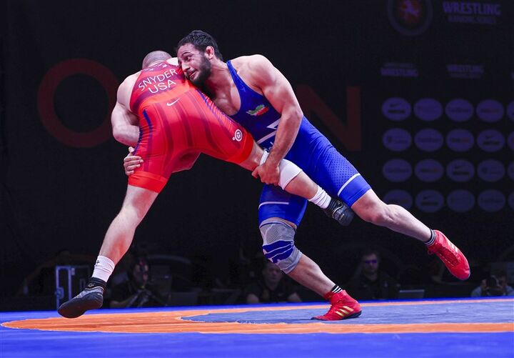 آذرپیرا بازی برده را باخت آذرپیرا بازی برده را باخت