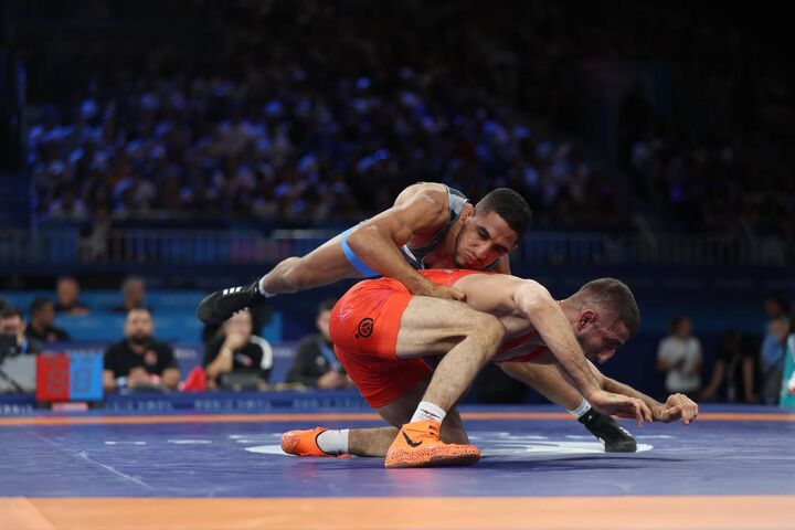 عموزاد فینالیست شد/ طلا در انتظار کشتی آزاد عموزاد فینالیست شد/ طلا در انتظار کشتی آزاد