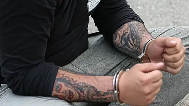 «میم. الف» شرور معروف فضای مجازی پایتخت دستگیر شد «میم. الف» شرور معروف فضای مجازی پایتخت دستگیر شد