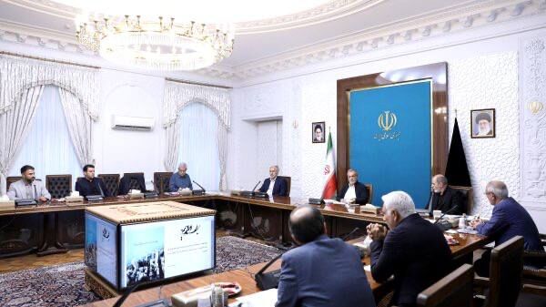 تاکید رئیس جمهور بر ضرورت بهکارگیری بهروزترین فناوریها در توسعه مکران تاکید رئیس جمهور بر ضرورت بهکارگیری بهروزترین فناوریها در توسعه مکران