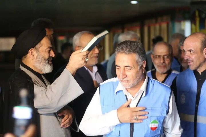 کاروان خادمان افتخاری استان تهران رهسپار اربعین شدند کاروان خادمان افتخاری استان تهران رهسپار اربعین شدند