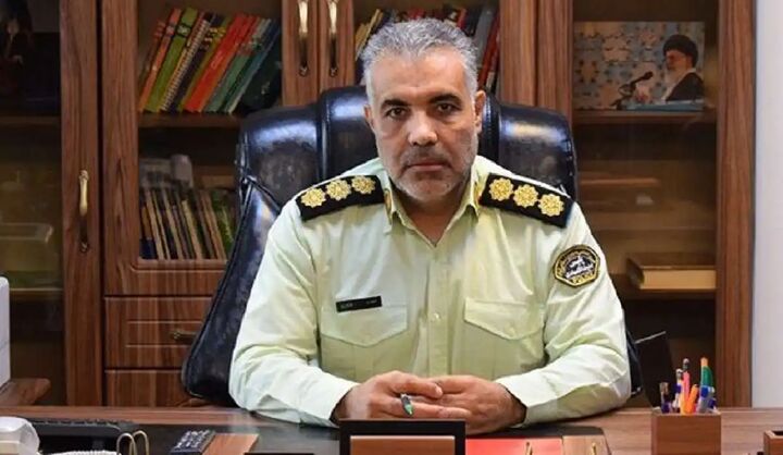 کشف محموله سرنگهای آمریکایی قاچاق در اتوبان قم کشف محموله سرنگهای آمریکایی قاچاق در اتوبان قم