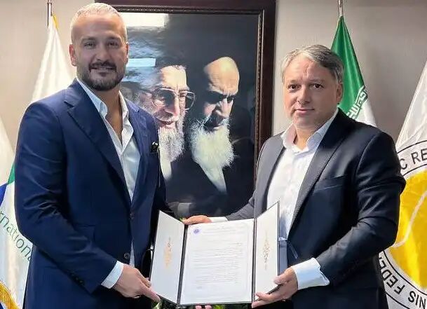 بازیگر سینما در فدراسیون تنیس پست گرفت بازیگر سینما در فدراسیون تنیس پست گرفت