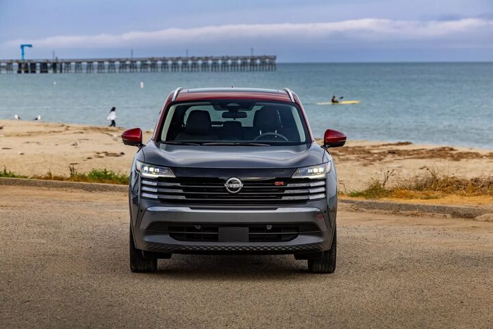 تغییر قیافه نیسان تغییر قیافه نیسان