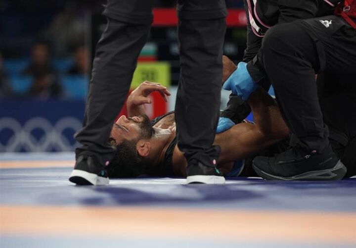 حسن یزدانی دوباره کتفش را جراحی میکند حسن یزدانی دوباره کتفش را جراحی میکند