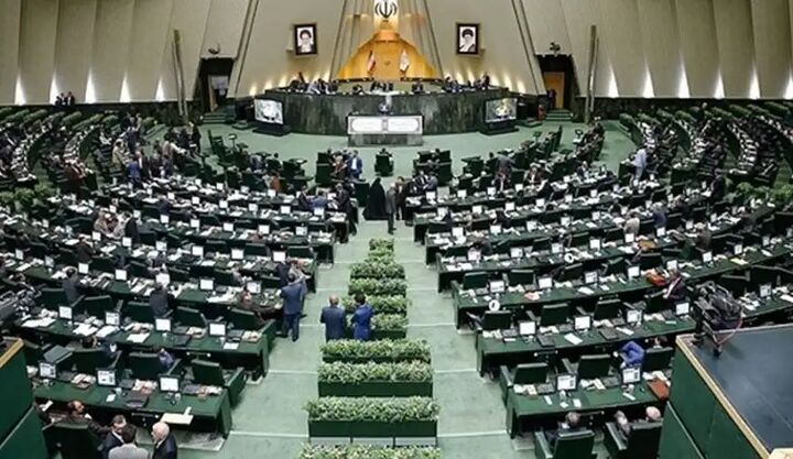 موافقت کمیسیون صنایع و مخالفت کمیسیون فرهنگی مجلس با وزیر پیشنهادی ارتباطات موافقت کمیسیون صنایع و مخالفت کمیسیون فرهنگی مجلس با وزیر پیشنهادی ارتباطات