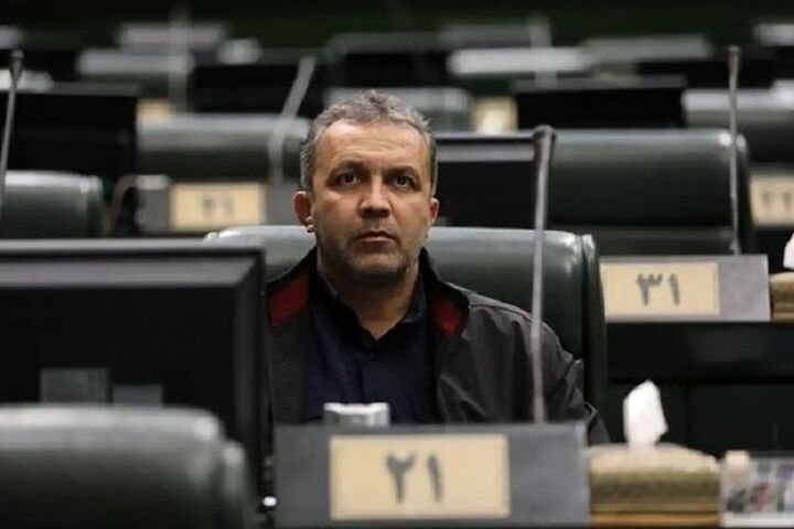 کابینه رئیس جمهور فراجناحی است کابینه رئیس جمهور فراجناحی است