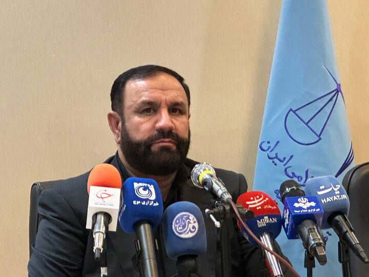 ترخیص ۲۷ دستگاه آمبولانس با ورود دادستانی ترخیص ۲۷ دستگاه آمبولانس با ورود دادستانی