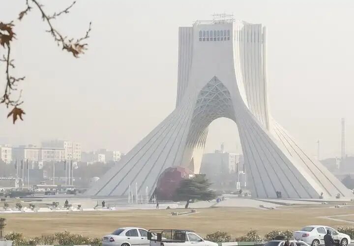 هوای تهران در مرز آلودگی است