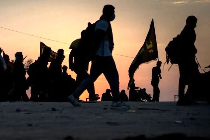 زائران اربعین شبها حرکت کنید زائران اربعین شبها حرکت کنید